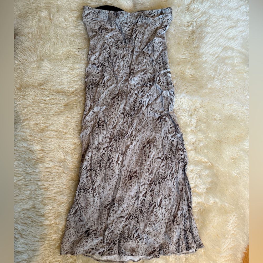 EVERNEW MELBOURNE satin skirt